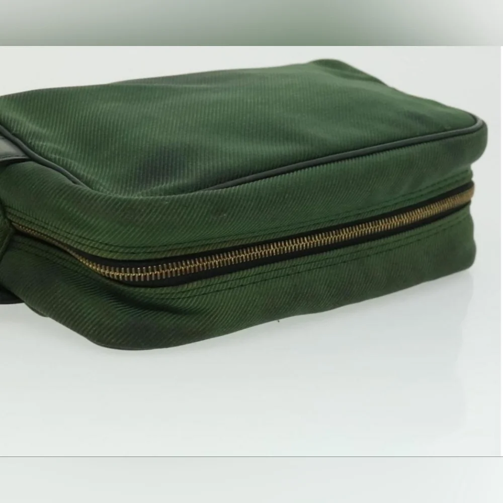 Louis Vuitton Taiga Parana Epicea Green Canvas Leather Clutch Pouch/ Bag (GUC) - Picture 8 of 16
